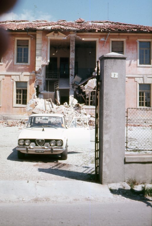 img016.jpg